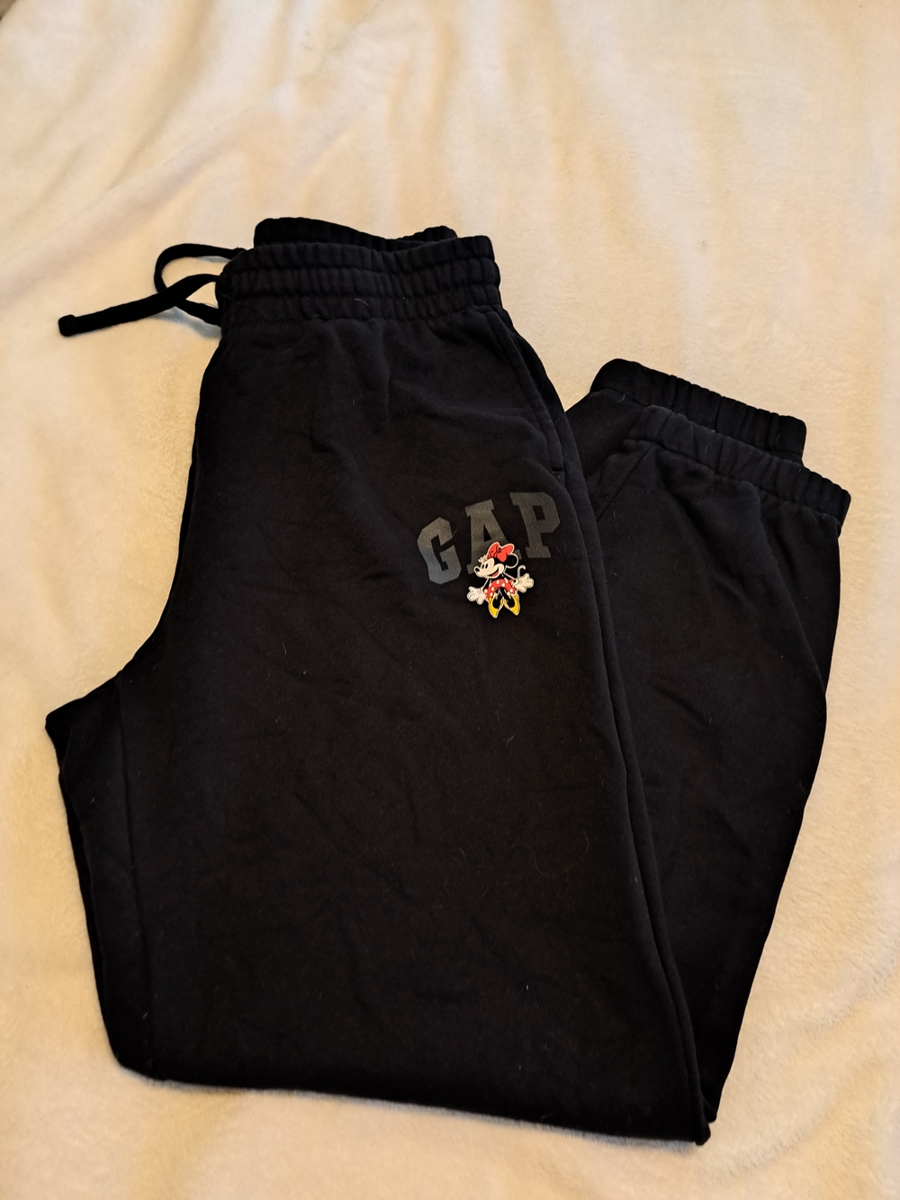 GAP Black Jogger Sweatpants with Minnie Graphic